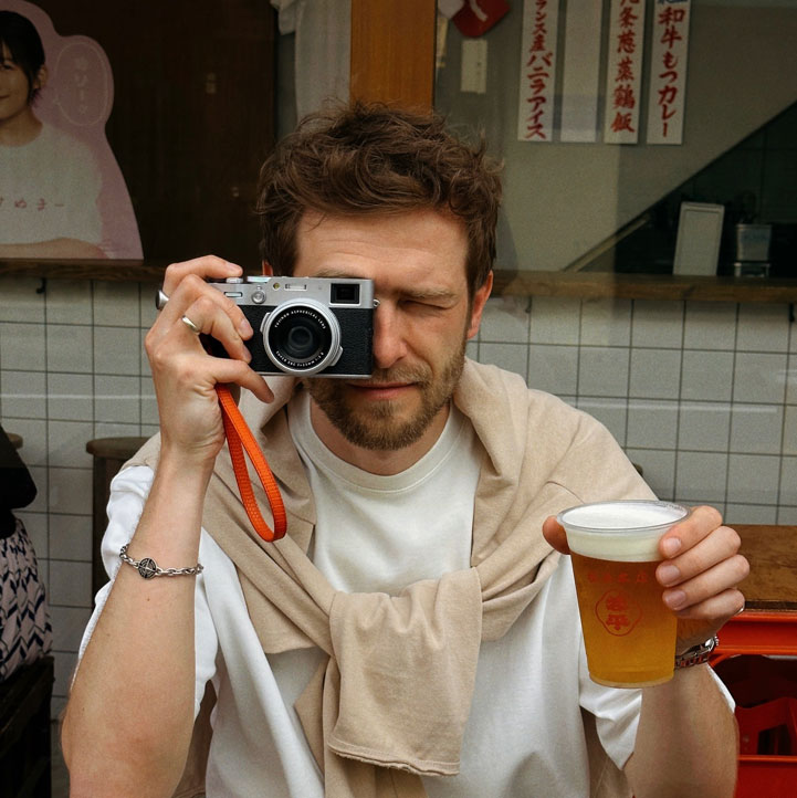 Author photo Carlos Mendoza